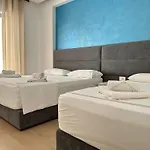 Hidden Gem Azure Apartament *