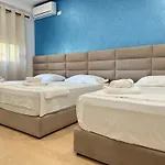 Hidden Gem Azure Apartament *