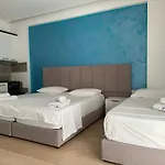 Hidden Gem Azure Apartament
