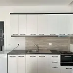 Hidden Gem Azure Apartament