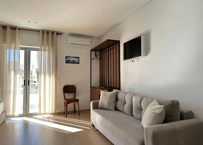 Hidden Gem Azure Apartment